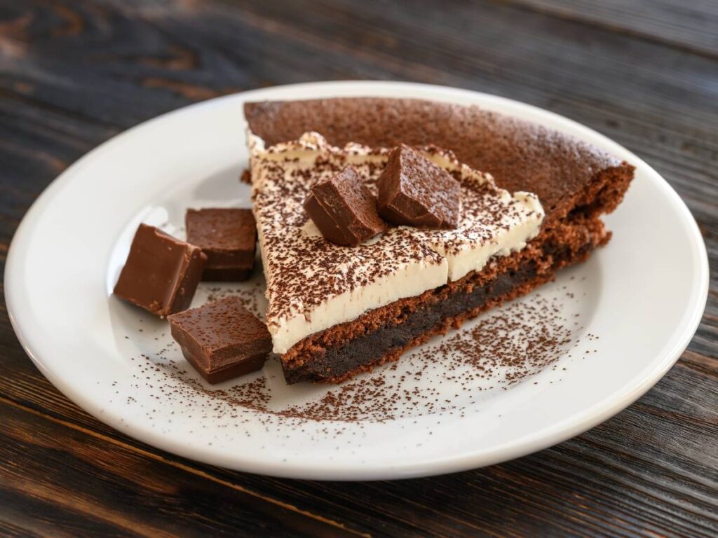 5 łatwych przepisów na deser z serkiem mascarpone 7 Tarta z mascarpone. Obrazek w artykule 5 łatwych przepisów na deser z serkiem mascarpone
