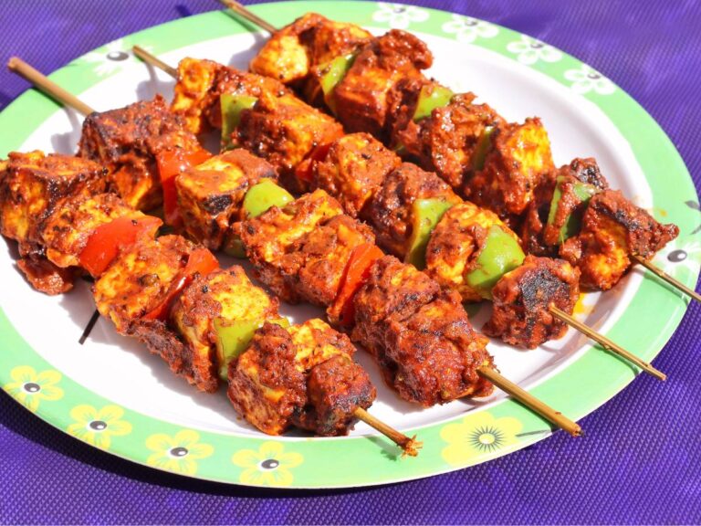 Jak ugotować indyjski paneer tikka masala w kremowym sosie? 12 Ciekawa propozycja podania paneer tikka masala